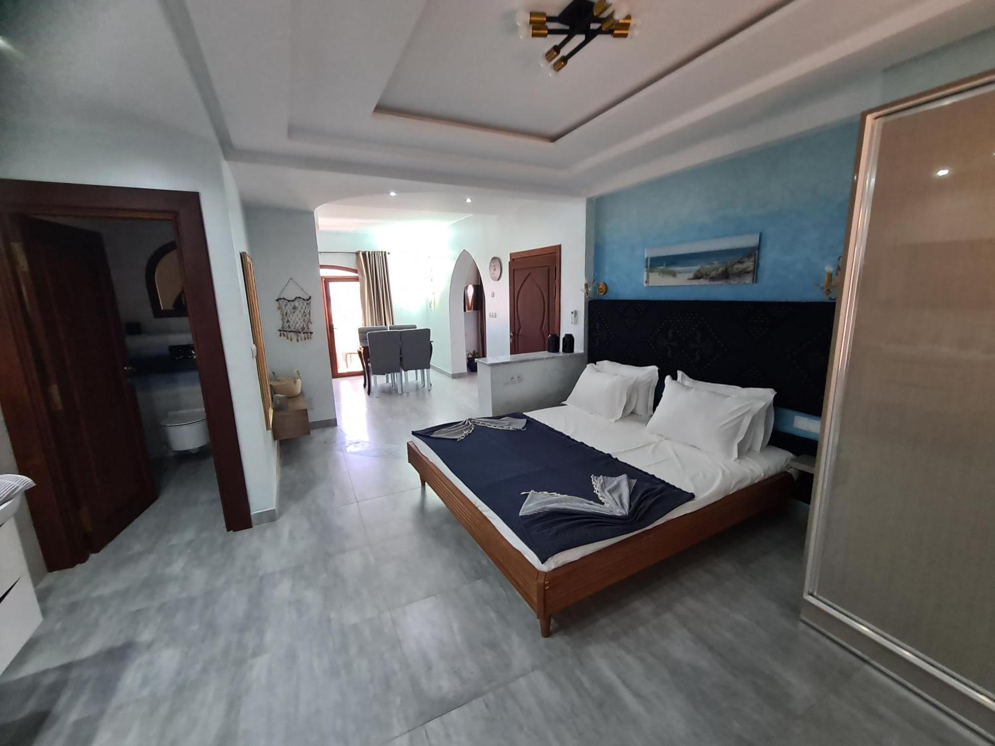 Mahdia - Baghdadi - Laourient Apartments, Restaurant, Cafe Habitación foto